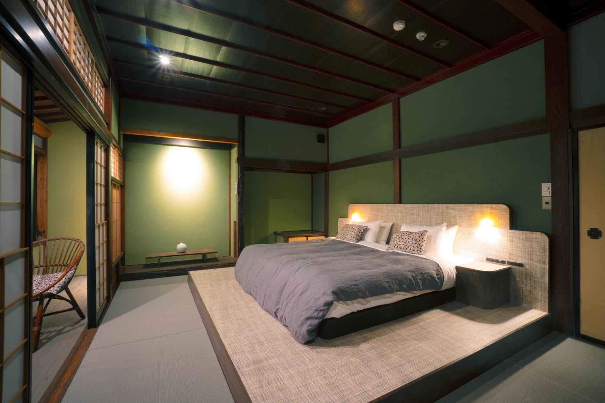 Bed And Craft Hotel Nanto Exterior photo
